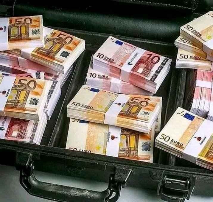Valise magique qui produit de l’argent Comment devenir riche en quelques jours
